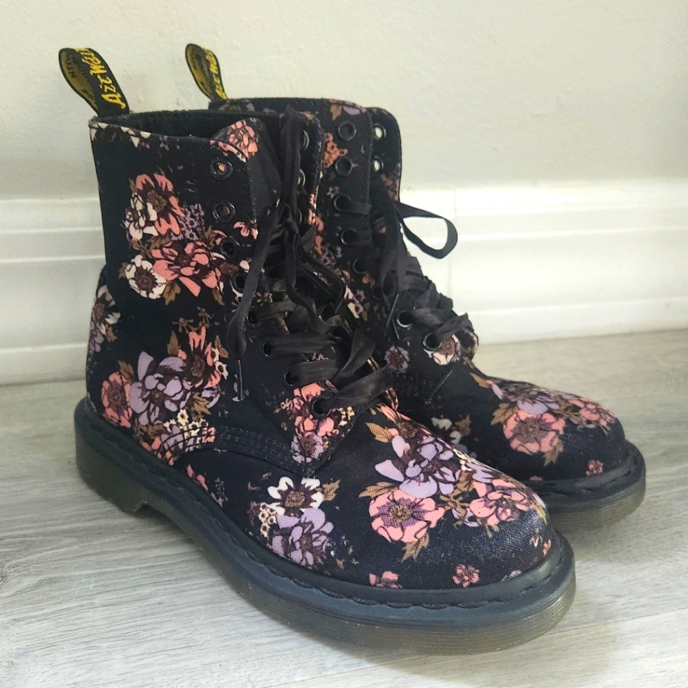 Dr Martens Floral Boots